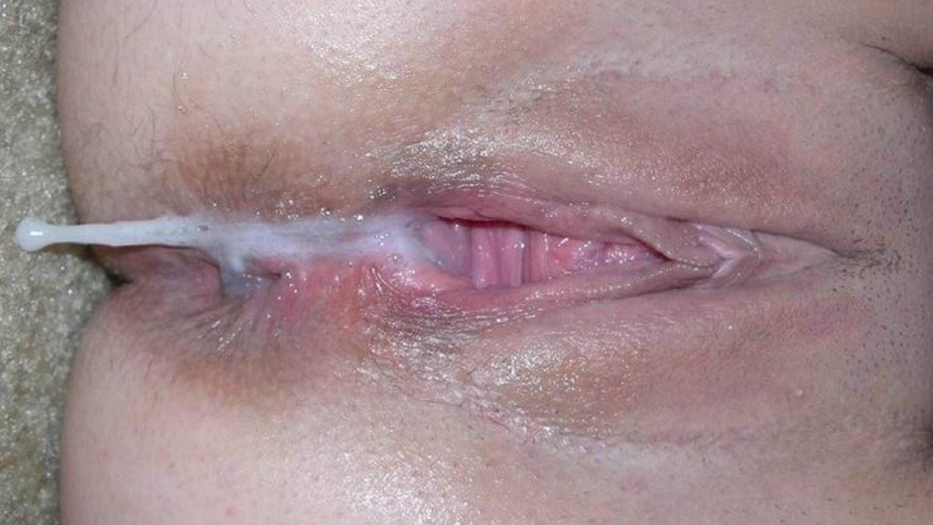 Смазка на губах мужика от вагины фото