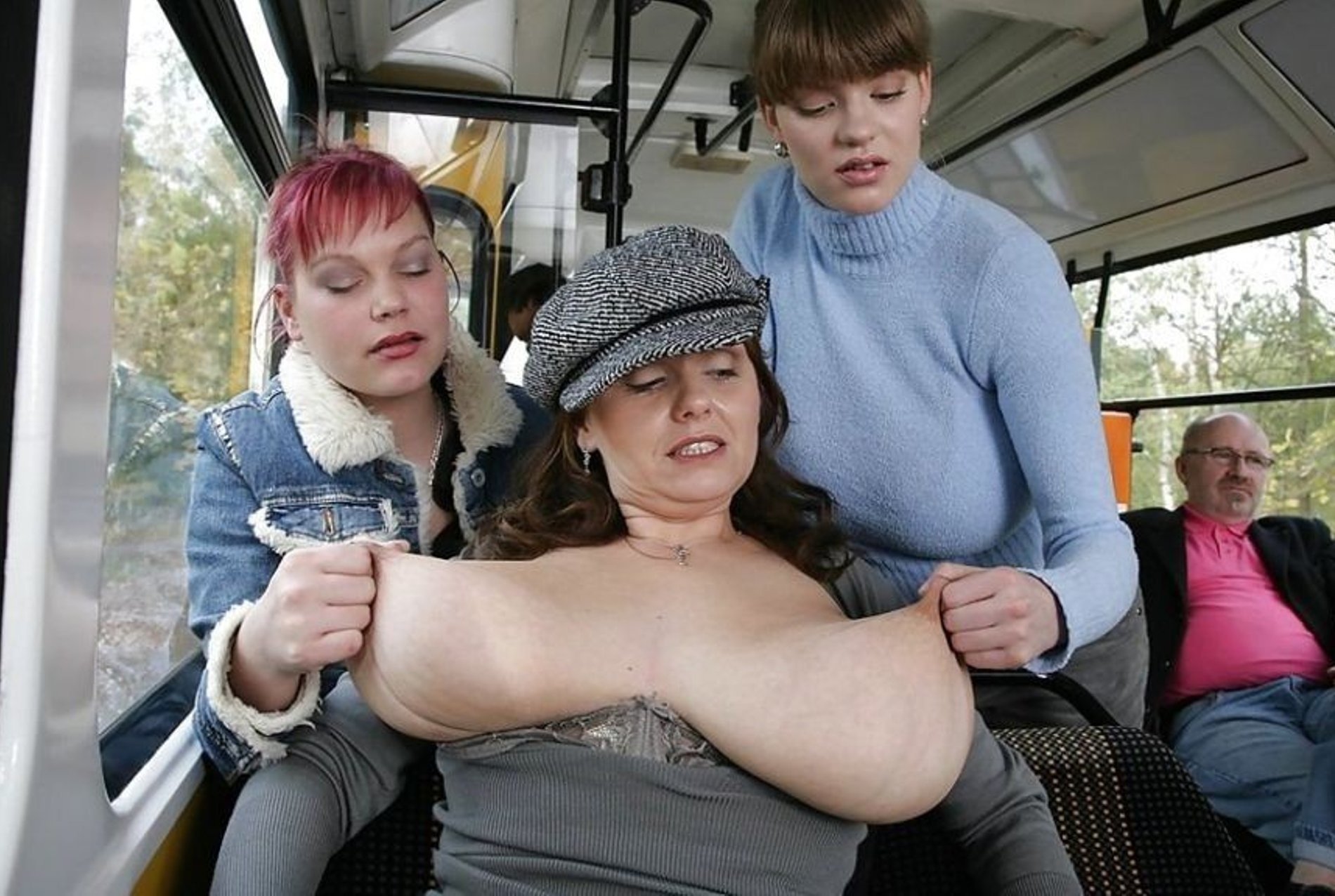Мамы В Автобусе Порно Русское