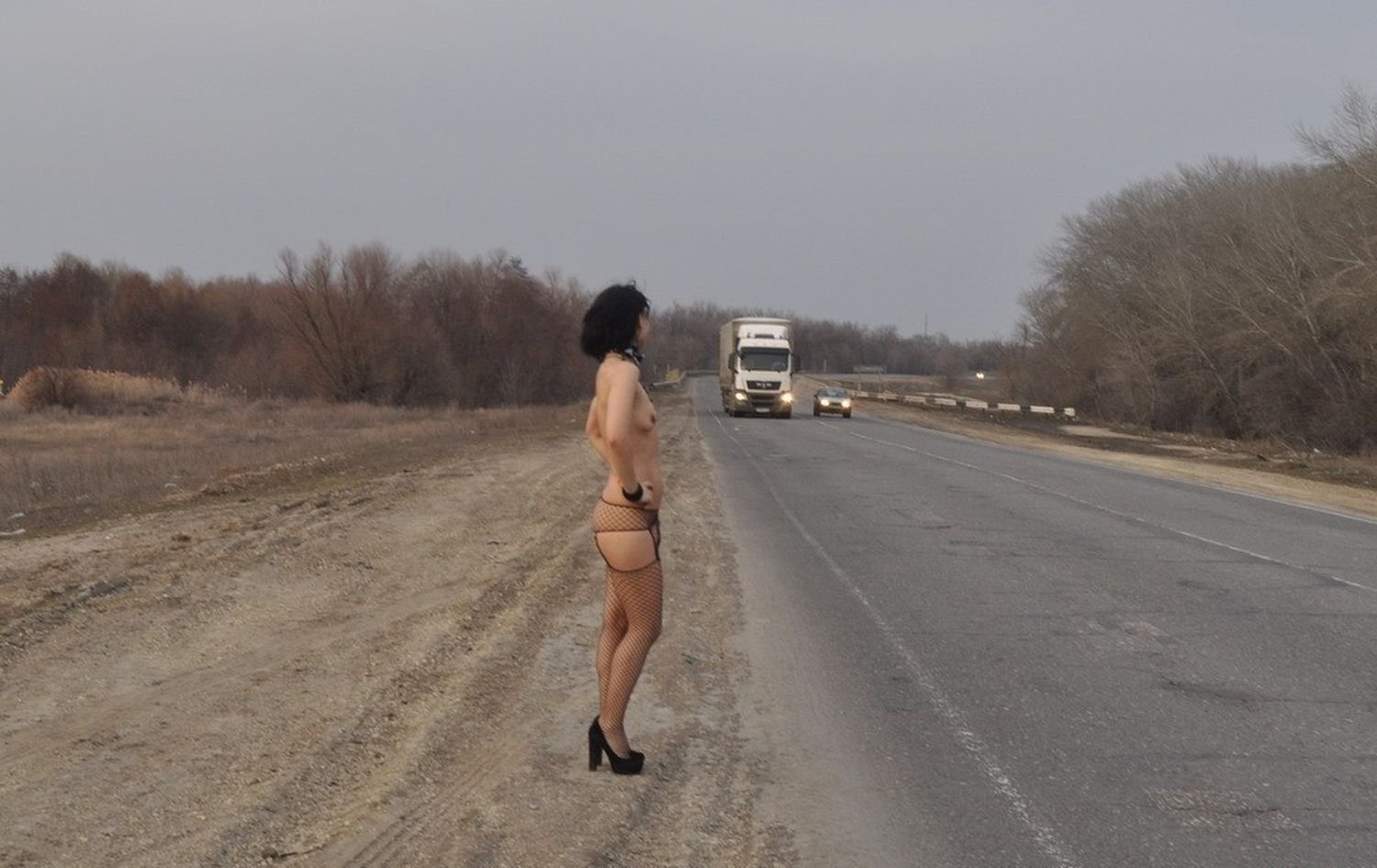 Порно Онлайн Проституток На Трассе