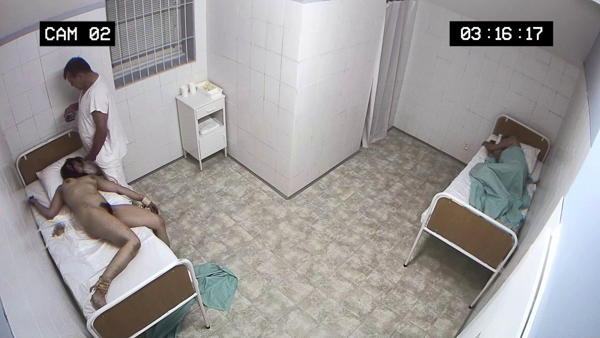 Порно в больнице скрытой камерой для стройной нимфоманки