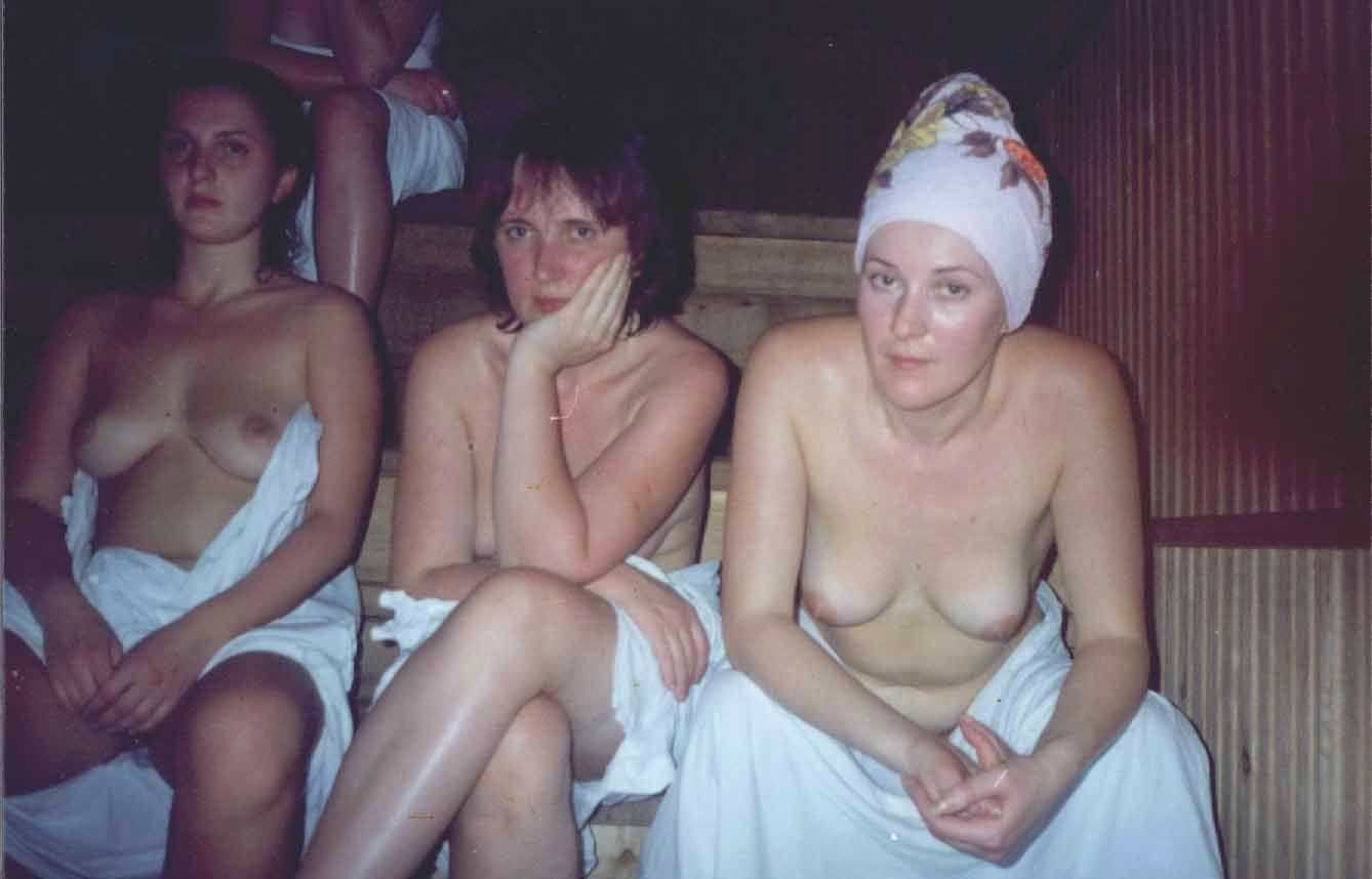 засветы голых женщин в бане