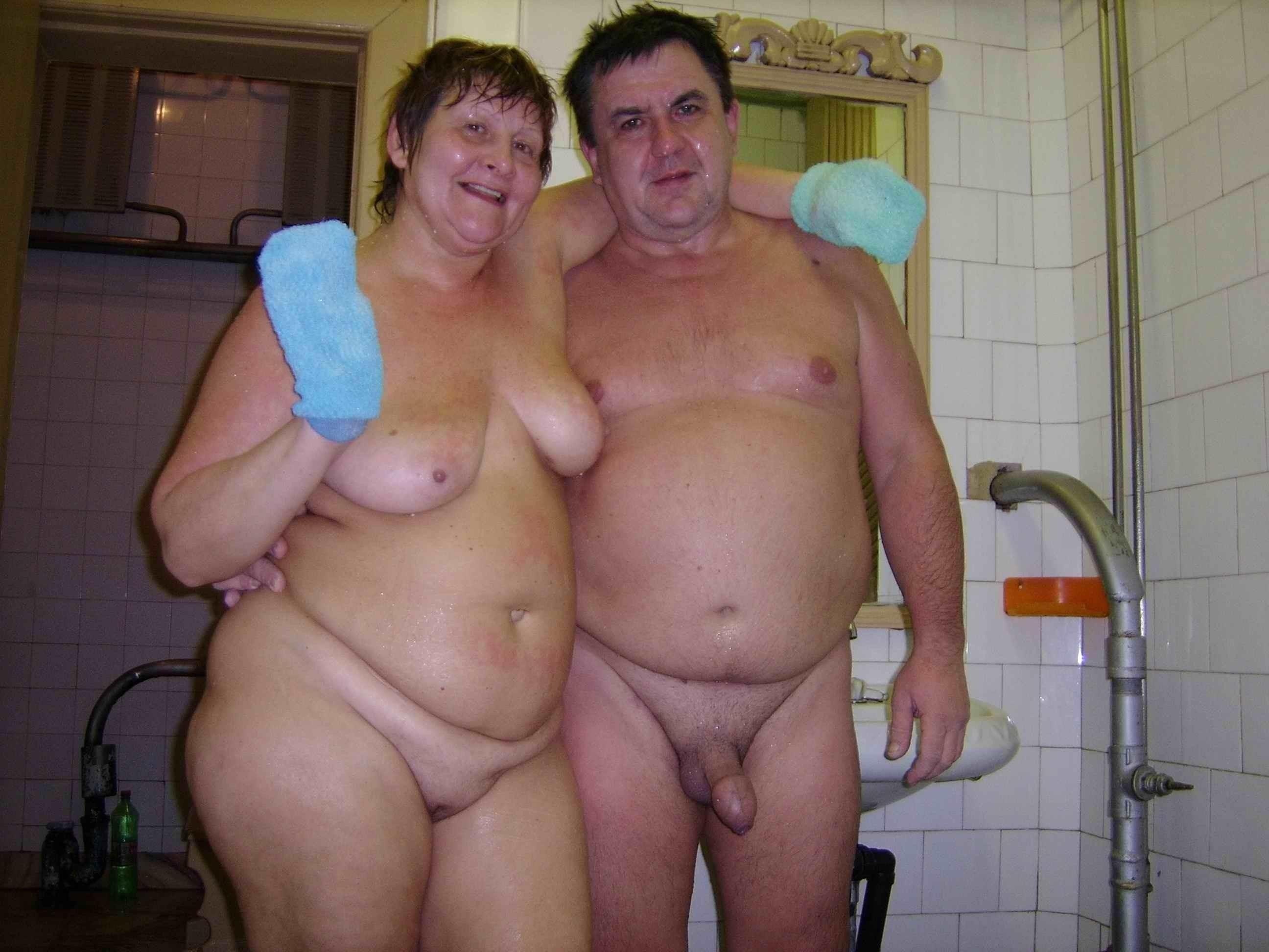 голая баба в мужиками бане фото фото 101