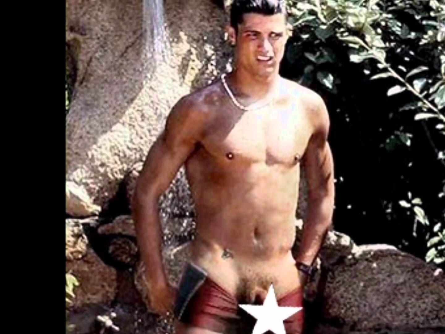 Роналду застукали в трусах: крутая реклама нижнего белья - Евро-Футбол