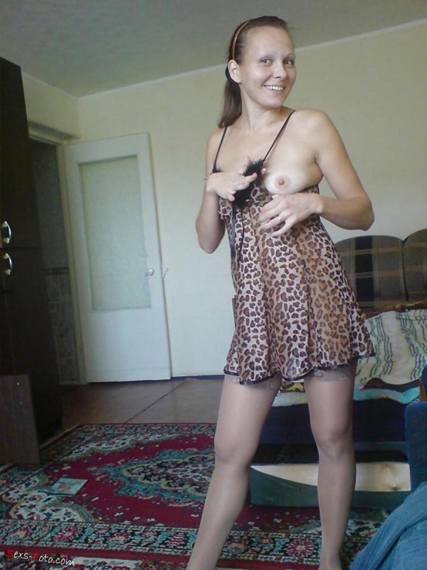 Русская жена в пеньюаре частное